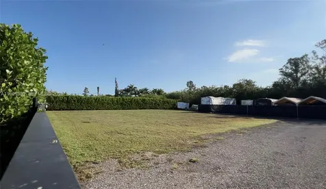 33420 SW 197 Homestead FL 33034