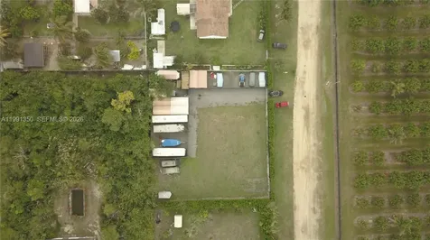 33420 SW 197 Homestead FL 33034