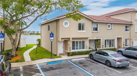 164 Riviera Circle Weston FL 33326