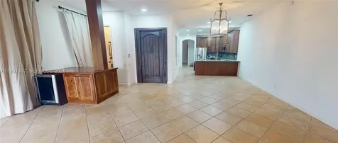 949 N Harbor View N Hollywood FL 33019