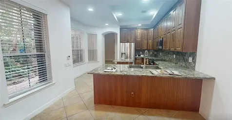949 N Harbor View N Hollywood FL 33019