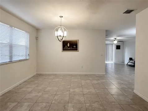 422 SE 34th Terrace Homestead FL 33033