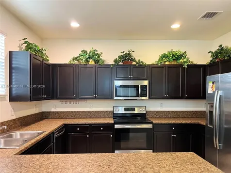 422 SE 34th Terrace Homestead FL 33033