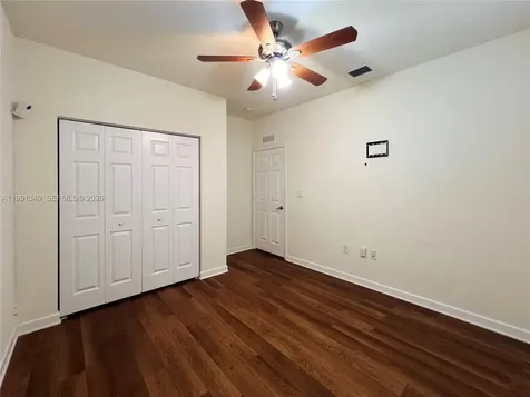 422 SE 34th Terrace Homestead FL 33033