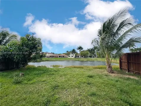 422 SE 34th Terrace Homestead FL 33033