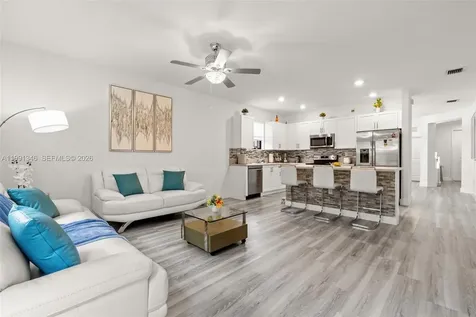 2642 SE 3rd Street Homestead FL 33033