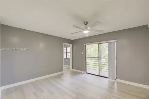 851 NE 209th Terrace Miami FL 33179