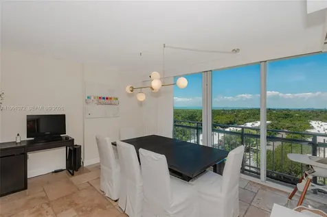 600 Grapetree Drive Key Biscayne FL 33149