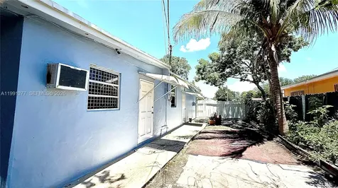 1352 NW 112th Terrace Miami FL 33167