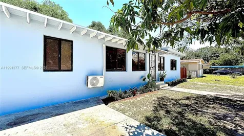 1352 NW 112th Terrace Miami FL 33167