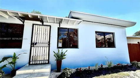 1352 NW 112th Terrace Miami FL 33167