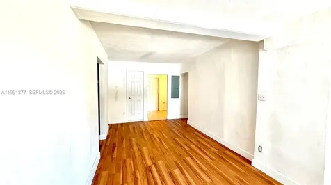 1352 NW 112th Terrace Miami FL 33167