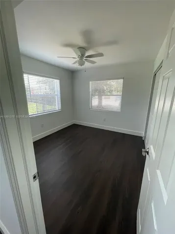 1864 NW 24th Street Miami FL 33142