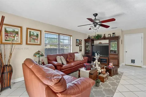 3381 SW 140th Avenue Miami FL 33175