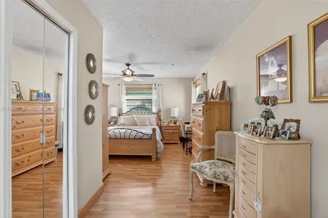 3381 SW 140th Avenue Miami FL 33175