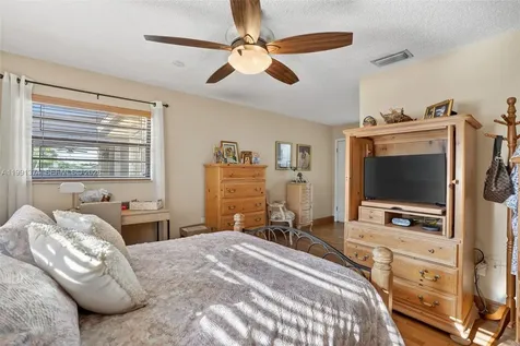 3381 SW 140th Avenue Miami FL 33175