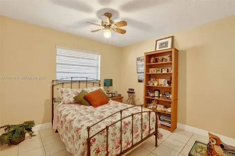 3381 SW 140th Avenue Miami FL 33175