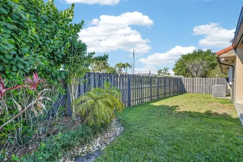 3381 SW 140th Avenue Miami FL 33175