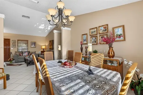 3381 SW 140th Avenue Miami FL 33175