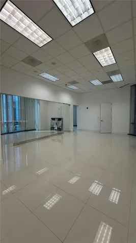 1200 Brickell Avenue Miami FL 33131