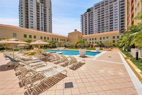7350 SW 89th Street Miami FL 33156