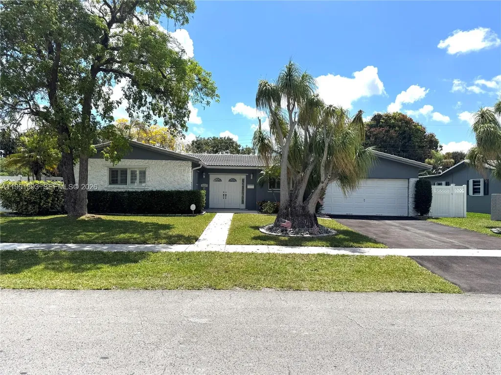 4430 NW 6th Court Coconut Creek FL 33066