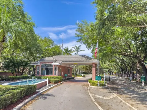 11735 Greenbrier Lane Coral Springs FL 33071