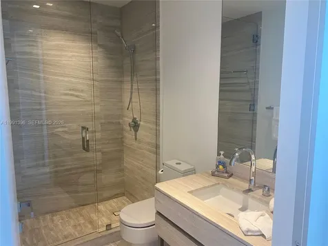 18975 Collins Avenue Sunny Isles Beach FL 33160
