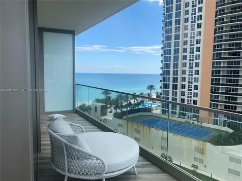 18975 Collins Avenue Sunny Isles Beach FL 33160