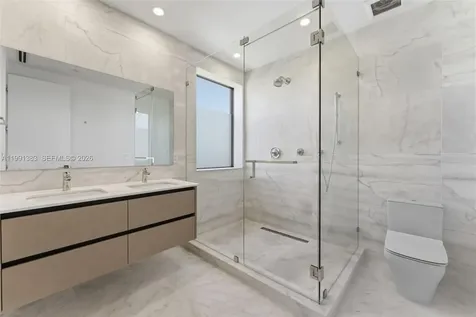 2840 SW 32nd Court Miami FL 33133