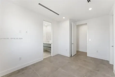 2840 SW 32nd Court Miami FL 33133