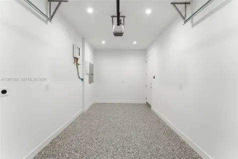 2840 SW 32nd Court Miami FL 33133