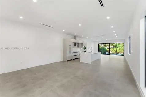 2840 SW 32nd Court Miami FL 33133