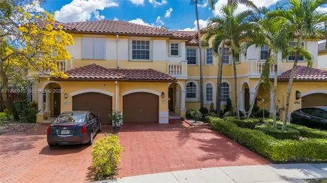 4977 SW 135th Way Miramar FL 33027