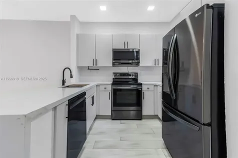 4977 SW 135th Way Miramar FL 33027