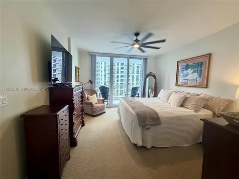 801 Brickell Key Boulevard Miami FL 33131