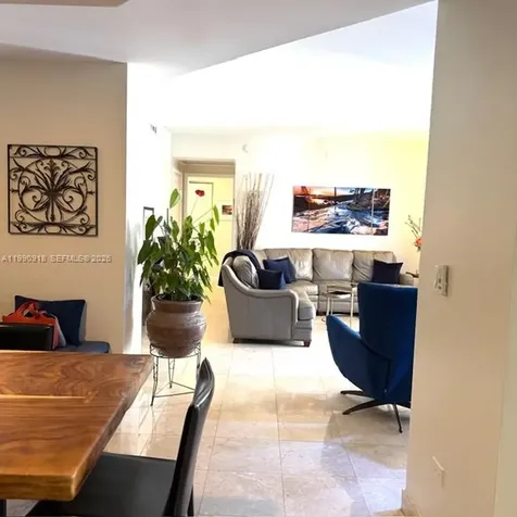 801 Brickell Key Boulevard Miami FL 33131