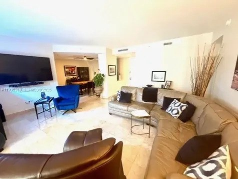 801 Brickell Key Boulevard Miami FL 33131