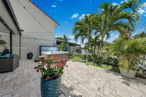 12511 SW 12th Lane Miami FL 33184