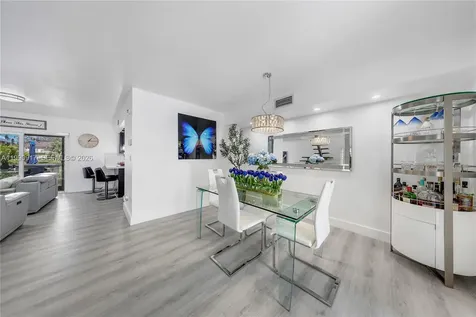 12511 SW 12th Lane Miami FL 33184