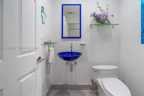 392 Coconut Circle Weston FL 33326