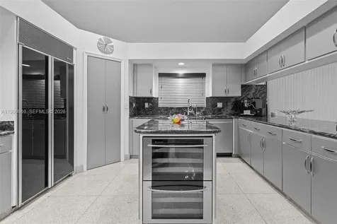 392 Coconut Circle Weston FL 33326