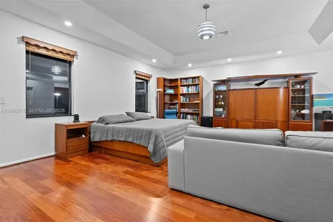 392 Coconut Circle Weston FL 33326