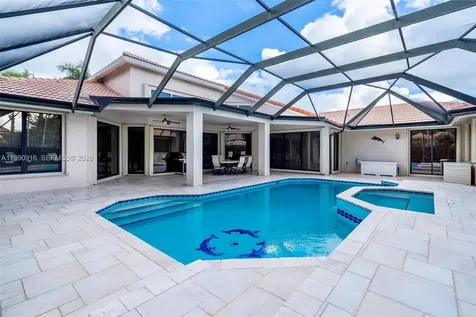 392 Coconut Circle Weston FL 33326