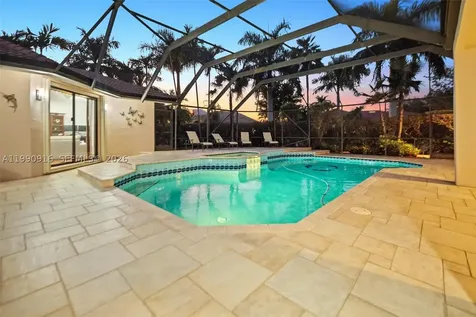 392 Coconut Circle Weston FL 33326