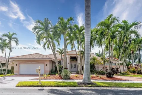 392 Coconut Circle Weston FL 33326