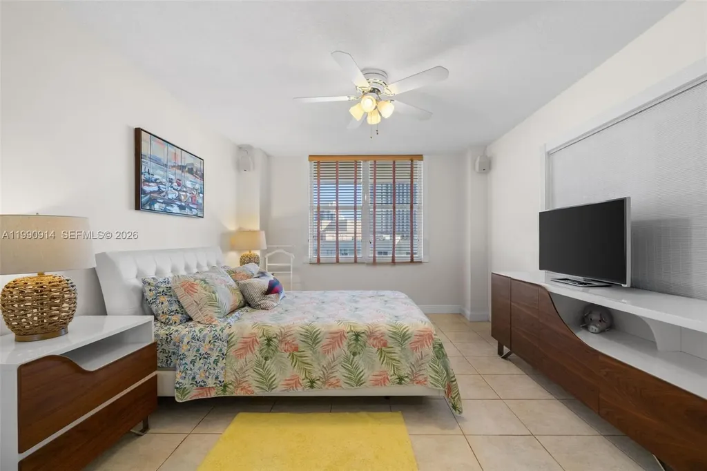 3725 S Ocean Drive Hollywood FL 33019