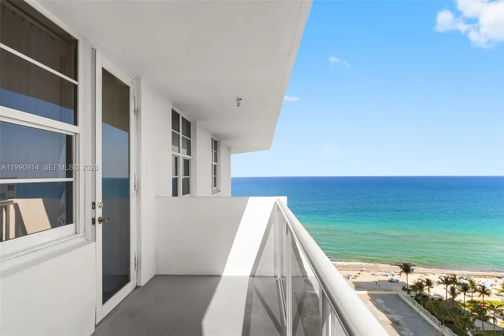 3725 S Ocean Drive Hollywood FL 33019