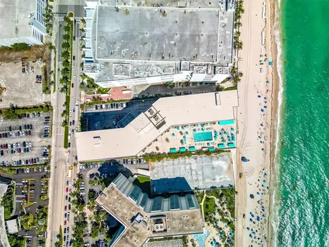 3725 S Ocean Drive Hollywood FL 33019