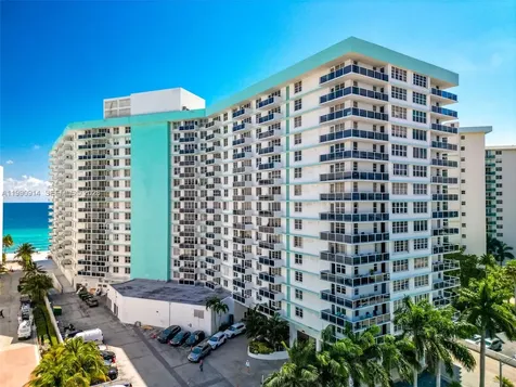 3725 S Ocean Drive Hollywood FL 33019